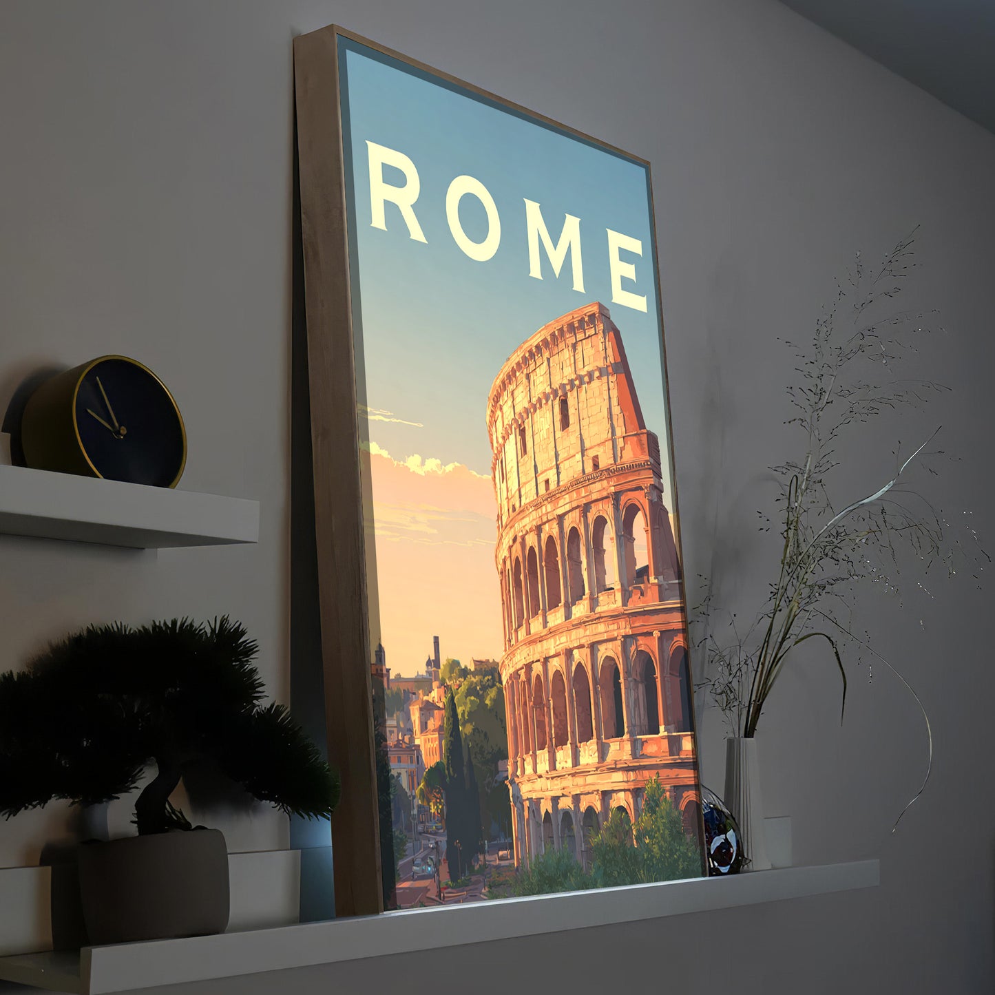 LED-Bild mit Rahmen, Motiv Rom/Colosseum, gelb beleuchtete Schrift 'ROME'.