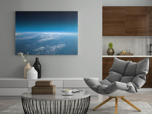Leinwand-Wandbild mit Blick auf die Erde aus dem Weltraum, Himmelblau mit dunklem Rand