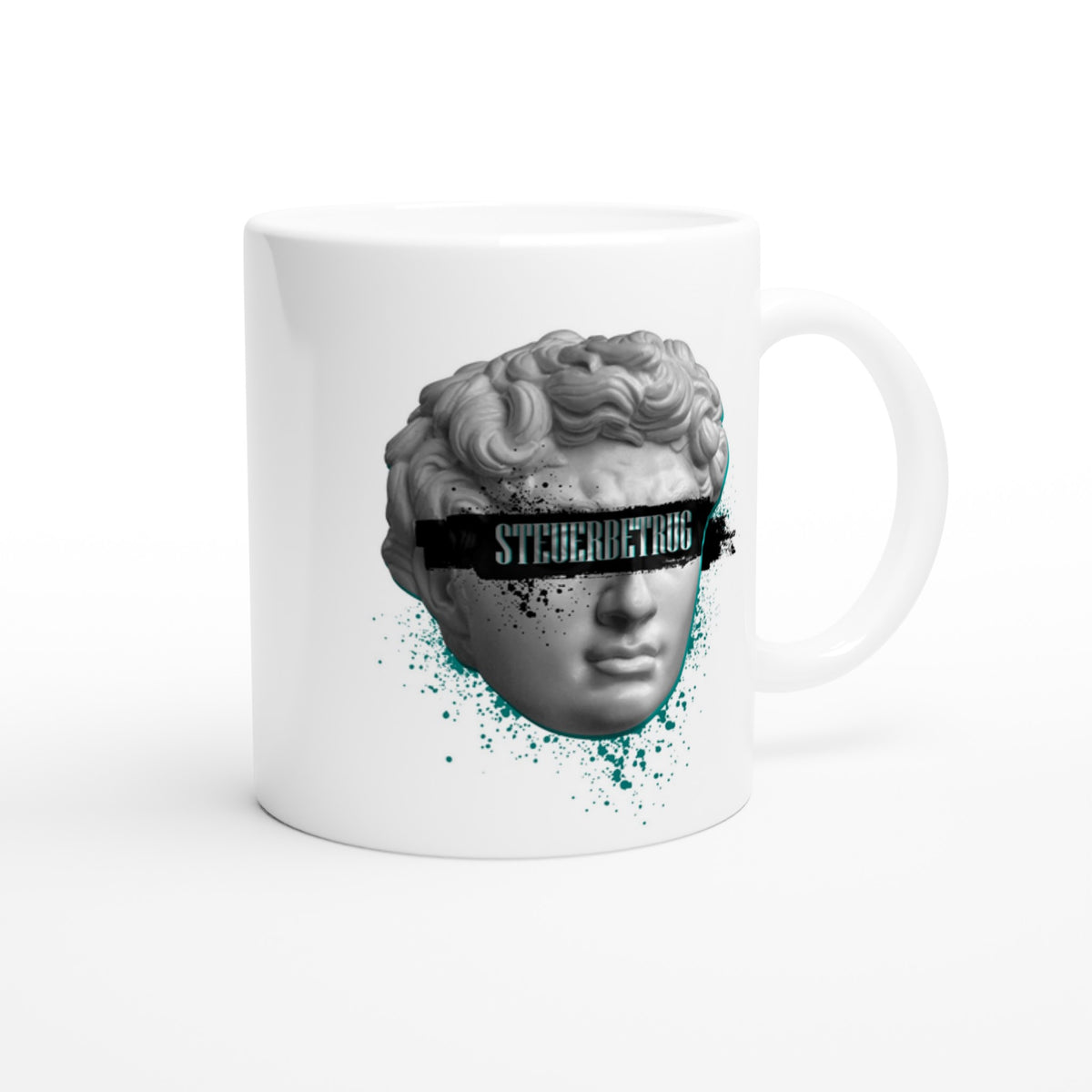 Weiße Kaffeetasse mit Porträt-Büste und Aufdruck „Steuerbetrüger“