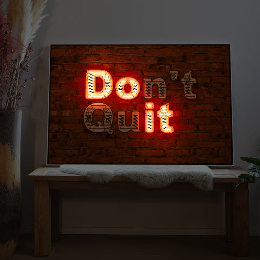 Rechteckiges LED-Bild mit leuchtender Schrift „Do it“ und Rahmen