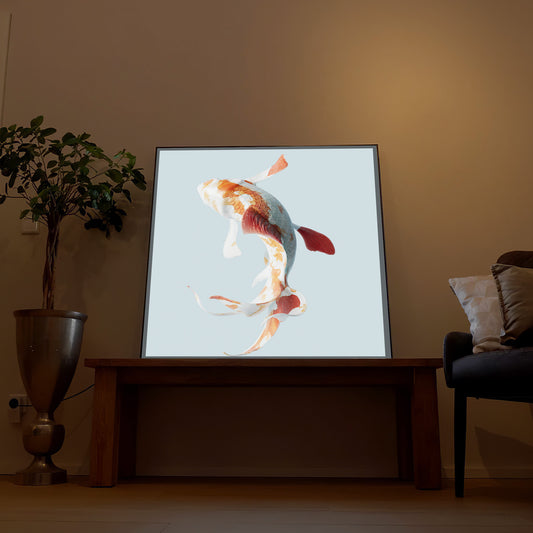 Gerahmtes LED-Bild mit Koi-Fisch im Wasser, rechteckiger Holzrahmen