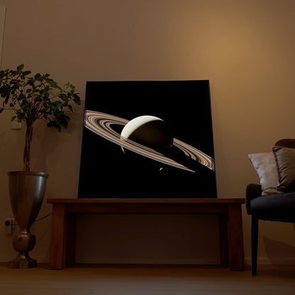 Saturn-Planeten-LED-Bild: leuchtender Ringplanet auf schwarzer Bildfläche