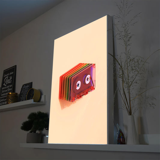 LED-Bild mit buntem Stapel-Kassettenmotiv und rechteckiger Leuchtplatte
