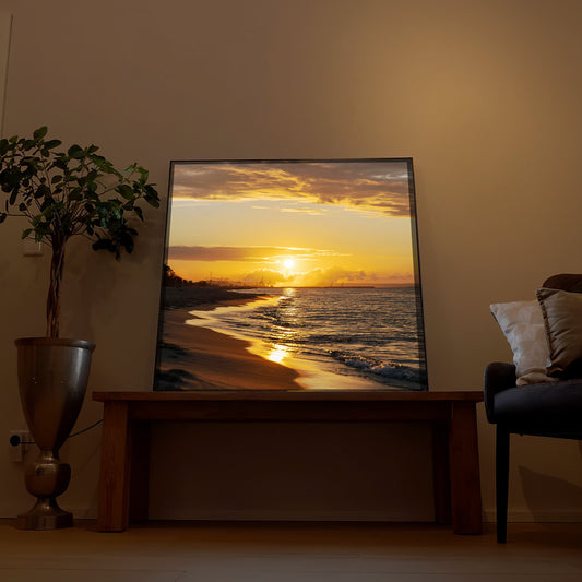 LED-Bild Ostsee-Sonnenuntergang im schwarzen Rahmen, Strand und Wasser