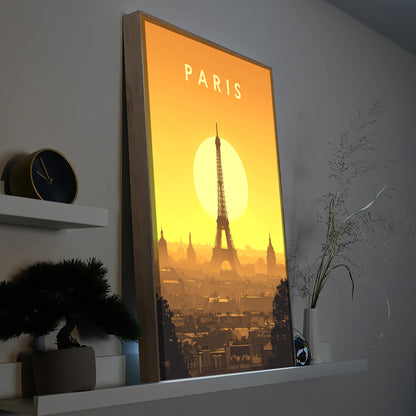 Gerahmtes LED-Bild mit Eiffel­turm-Motiv und „PARIS“ Schriftzug, warmes Licht