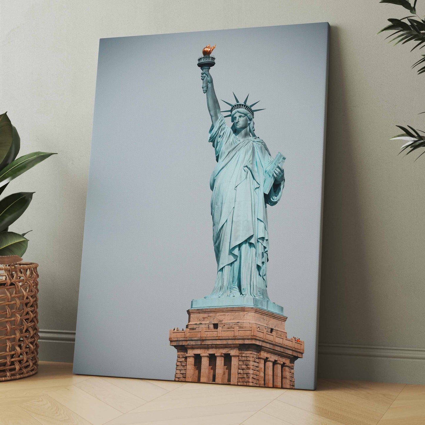 Poster mit Freiheitsstatue New York, ganzer Turm auf Sockel, blaugrün