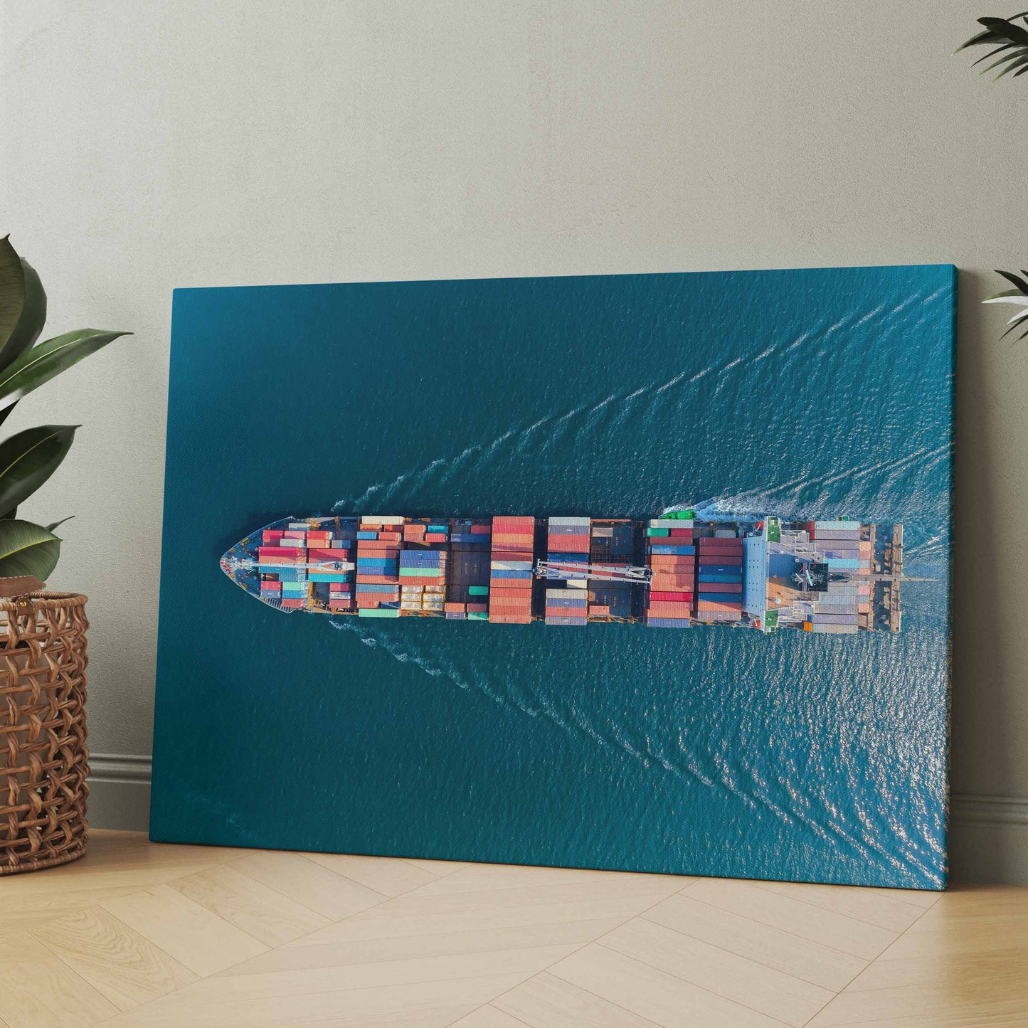 Rechteckige Leinwand mit Draufsicht eines Containerschiffs auf blauem Meer