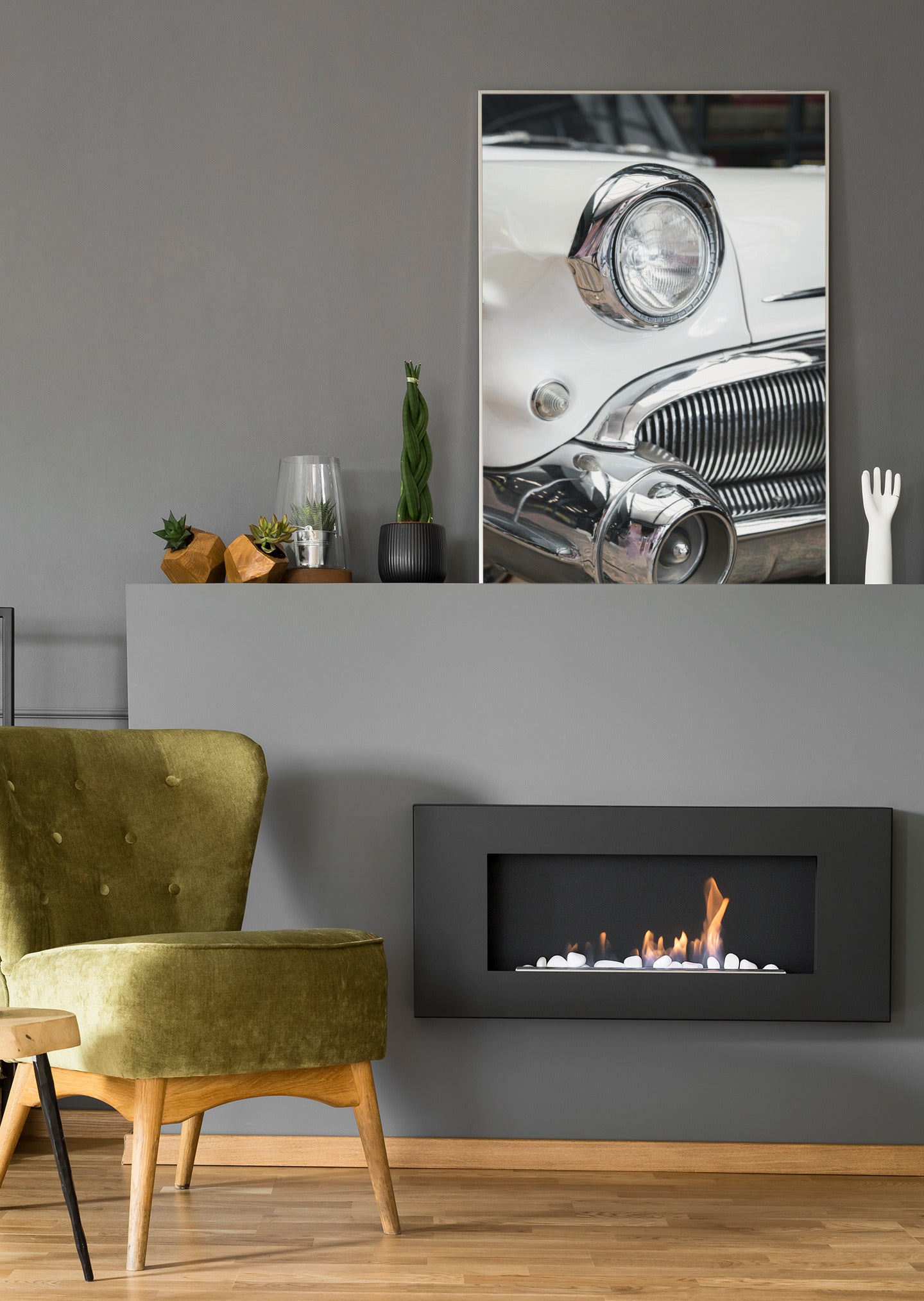 Wandbild mit Oldtimer-Autofront, verchromten Scheinwerfern und Kühlergrill im Nahblick