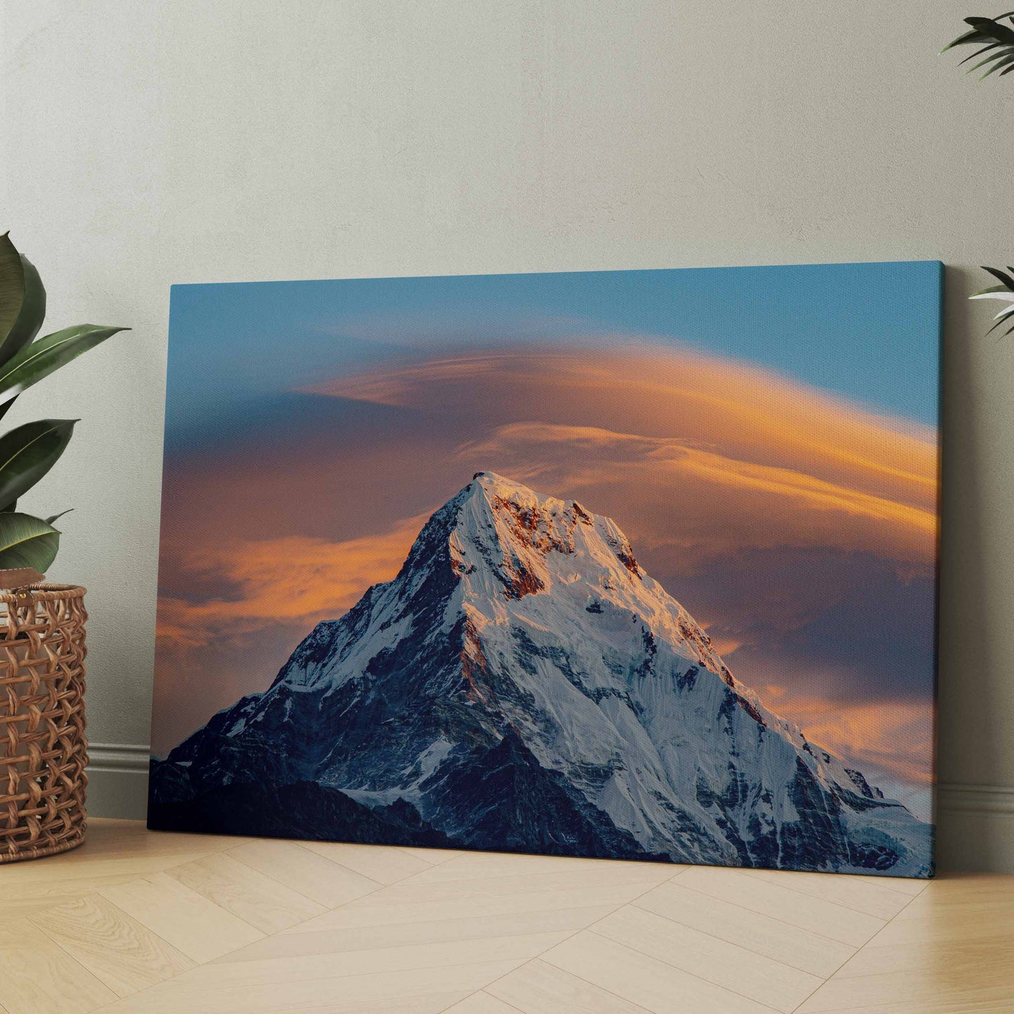 Nepal Hill Leinwand mit Bergmotiv im Abendhimmel, blau-graue Berge