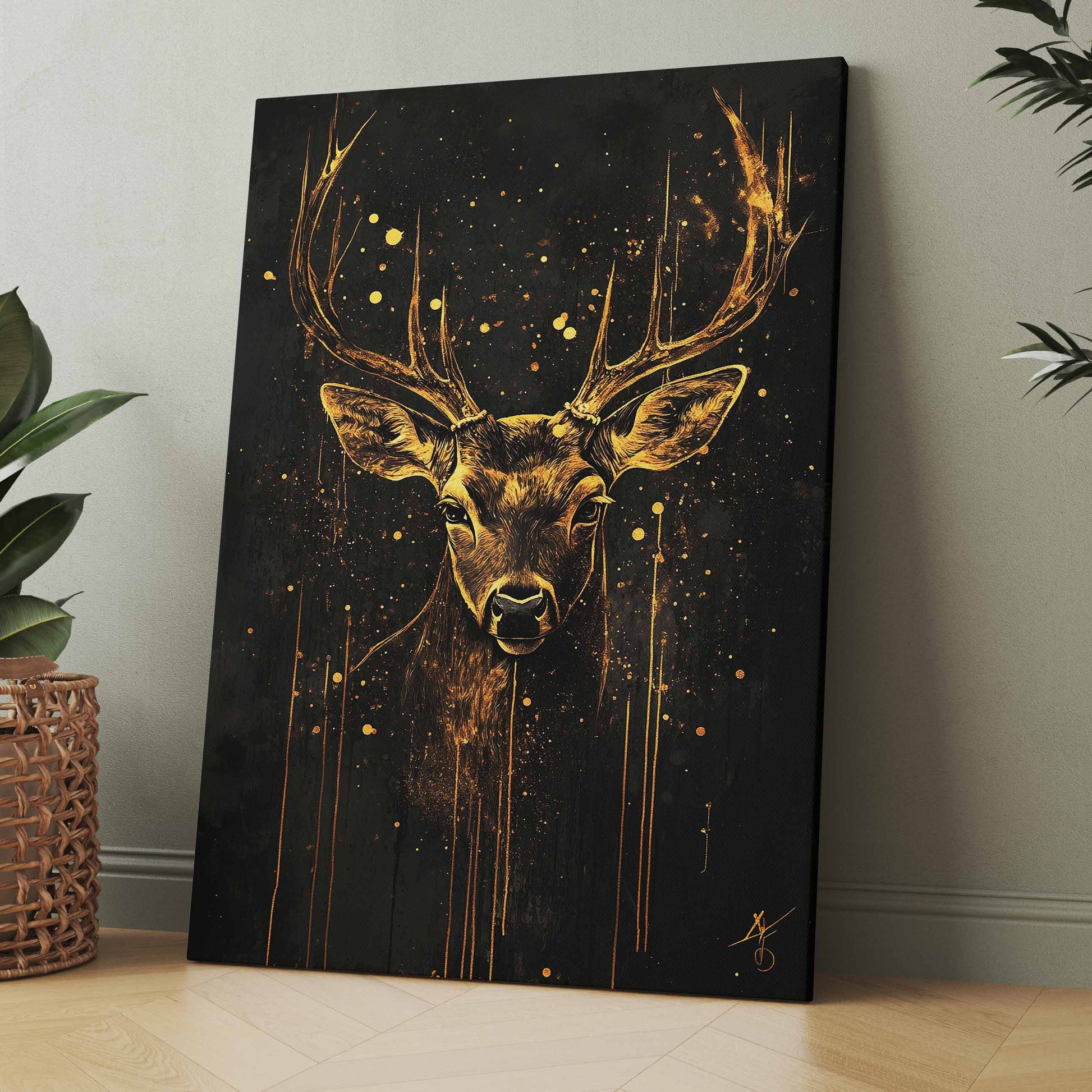 Wandbild mit goldenem Hirschkopf, Spritzdekor und dunklem Hintergrund